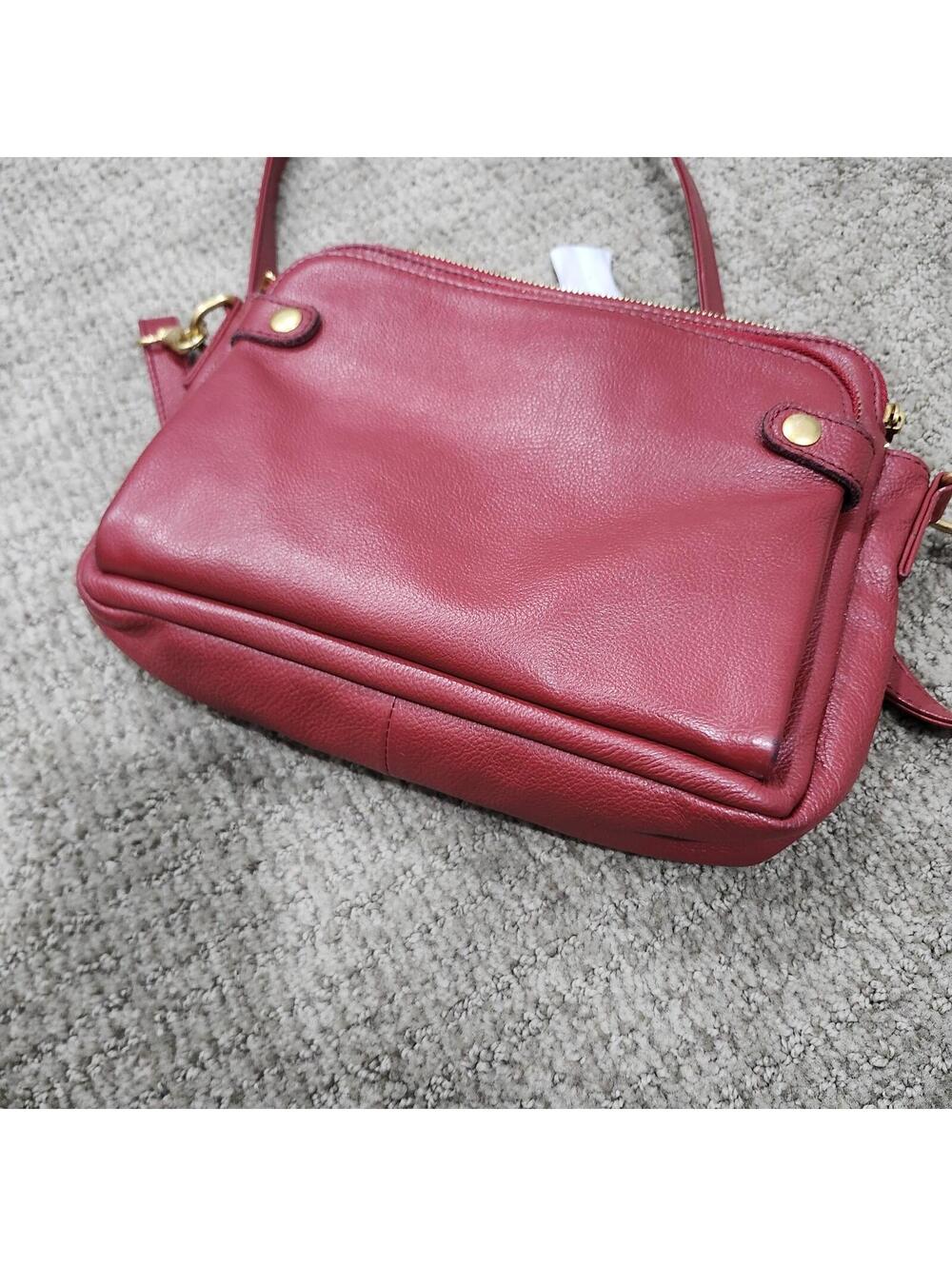 Minooy Red Leather Crossbody Bag Size Medium - Picture 13 of 14